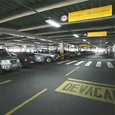 Automação de serviços para estacionamentos