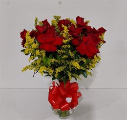 Lindo bouquet 12 rosas especiais no vidro